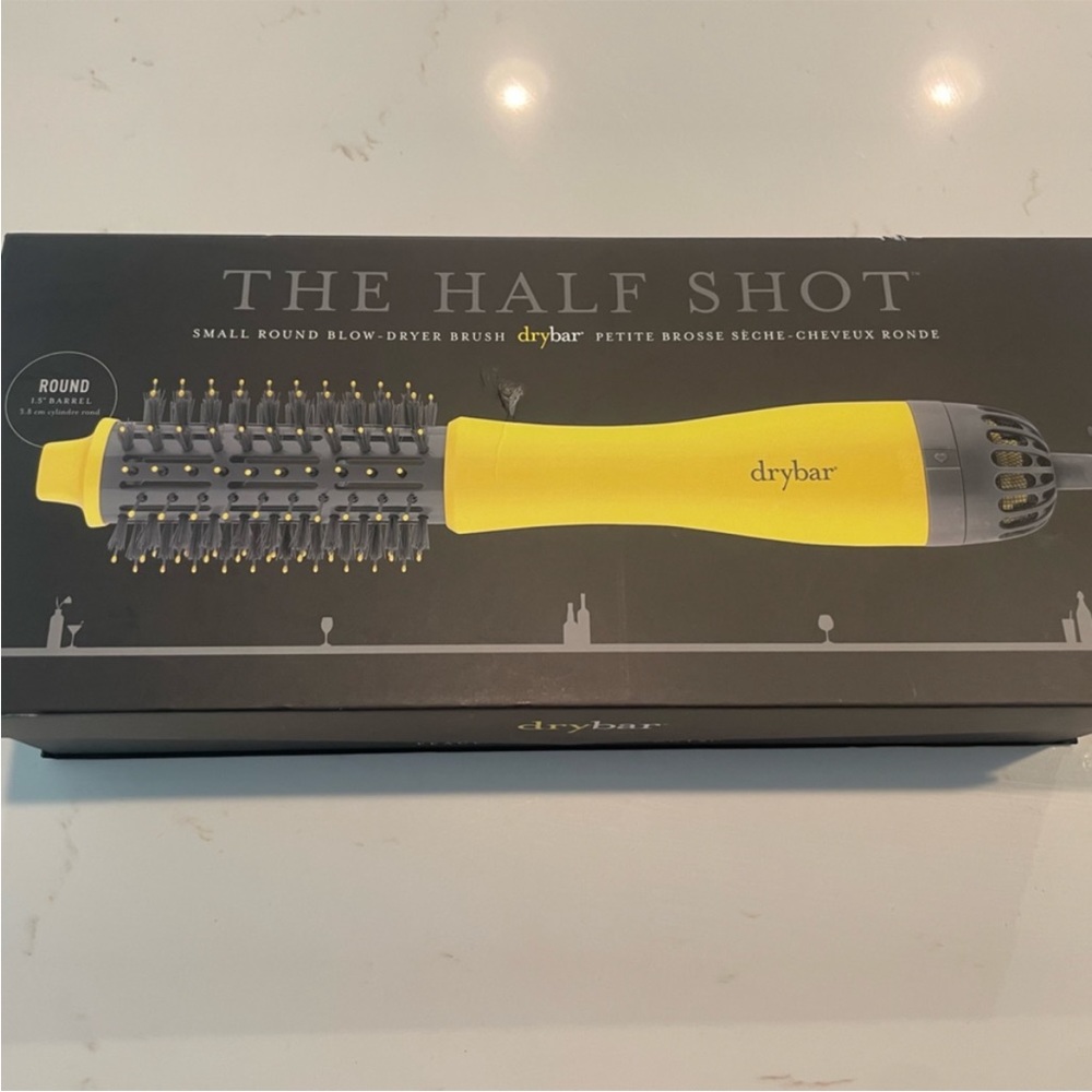 Brand New DRYBAR Half Shot blow dry brush